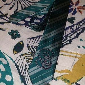 Green Harry Potter Slytherin Tie; Likenew